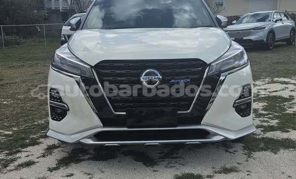 Buy Used Nissan Kix White Car in Crab Hill in Barbados