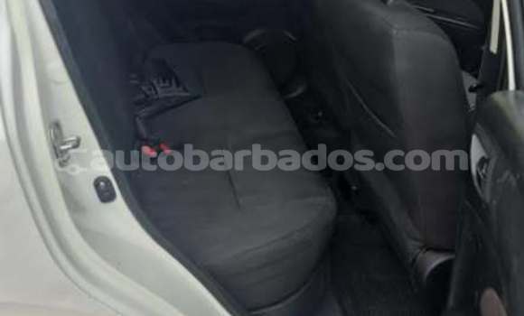Buy Used Suzuki Swift White Car in Bridgetown in Barbados Buy Used Suzuki Swift White Car in Bridgetown in Barbados