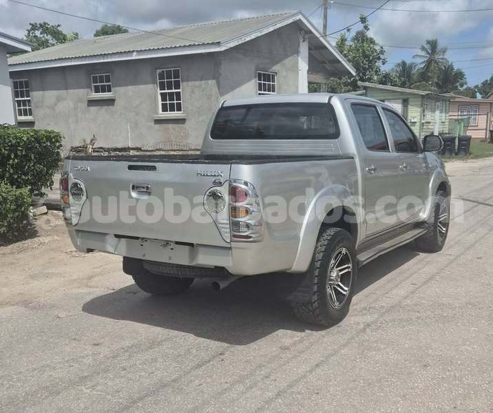Big with watermark toyota hilux barbados bridgetown 4584