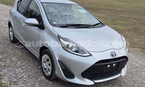 Buy Used Toyota Aqua White Car in Bridgetown in Barbados Buy Used Toyota Aqua White Car in Bridgetown in Barbados