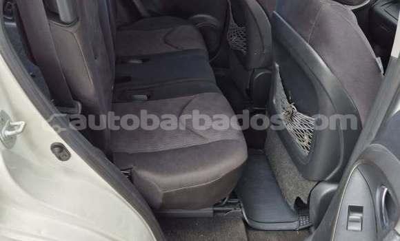 Buy Used Toyota RAV4 White Car in Bridgetown in Barbados Buy Used Toyota RAV4 White Car in Bridgetown in Barbados