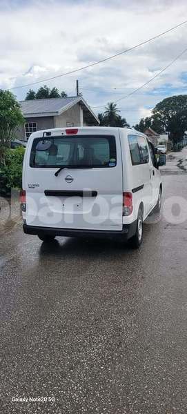 Big with watermark nissan vanette barbados bridgetown 4609