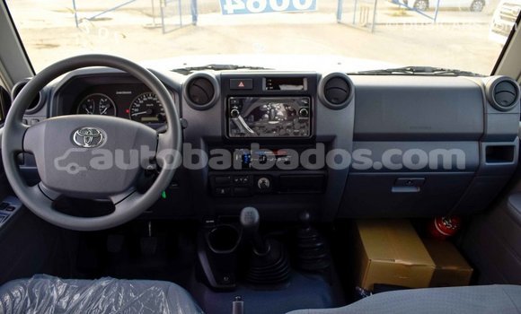 Buy Import Toyota Pickup White Car in Import - Dubai in Barbados Buy Import Toyota Pickup White Car in Import - Dubai in Barbados
