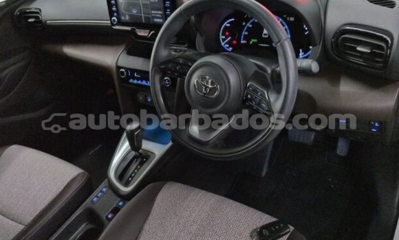 Buy Used Toyota Yaris White Car in Bridgetown in Barbados Buy Used Toyota Yaris White Car in Bridgetown in Barbados