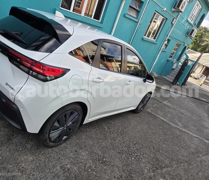 Big with watermark nissan note barbados bridgetown 4757