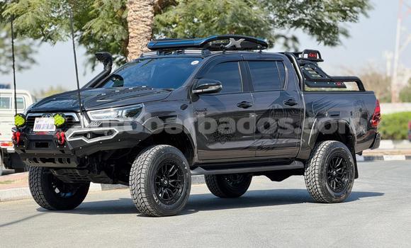 Buy Used Toyota Hiluxe Revo Other Car in Import - Dubai in Barbados