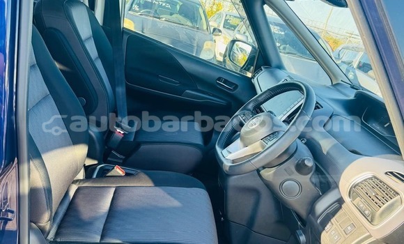 Buy Used Nissan Serena Blue Car in Bridgetown in Barbados Buy Used Nissan Serena Blue Car in Bridgetown in Barbados