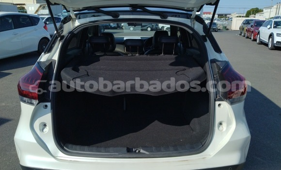 Buy Used Nissan Kix White Car in Bridgetown in Barbados Buy Used Nissan Kix White Car in Bridgetown in Barbados