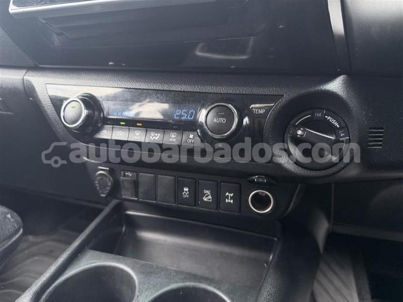Big with watermark toyota hilux barbados hillaby 4776