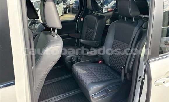 Buy Used Toyota Voxy White Car in Bridgetown in Barbados Buy Used Toyota Voxy White Car in Bridgetown in Barbados