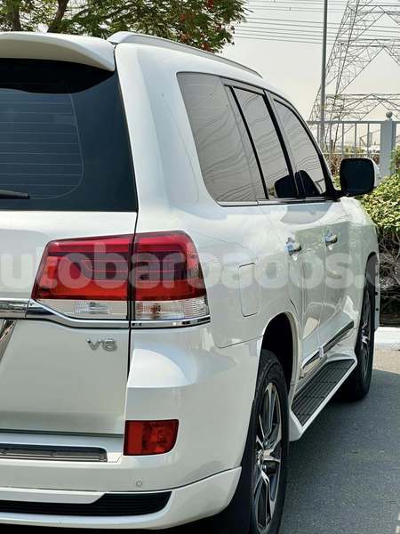 Big with watermark toyota land cruiser barbados holetown 4788