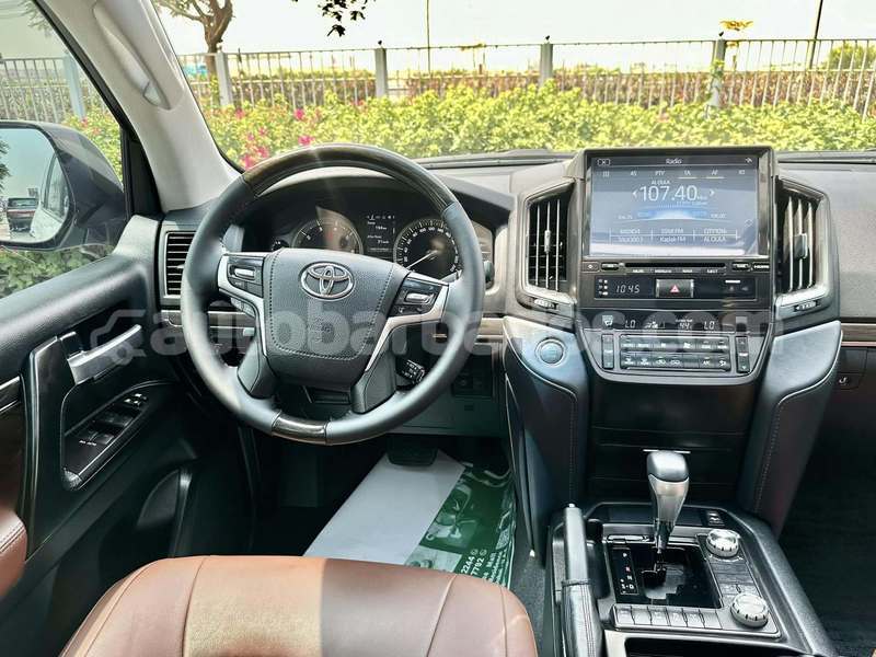 Big with watermark toyota land cruiser barbados holetown 4788