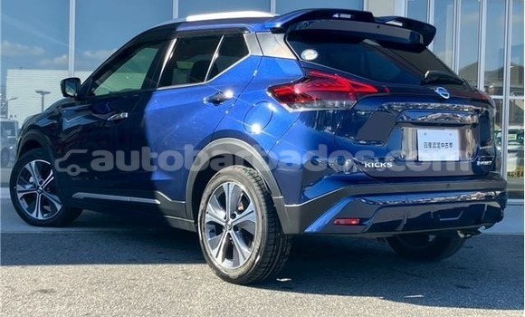 Buy Used Nissan Kix Blue Car in Bridgetown in Barbados Buy Used Nissan Kix Blue Car in Bridgetown in Barbados