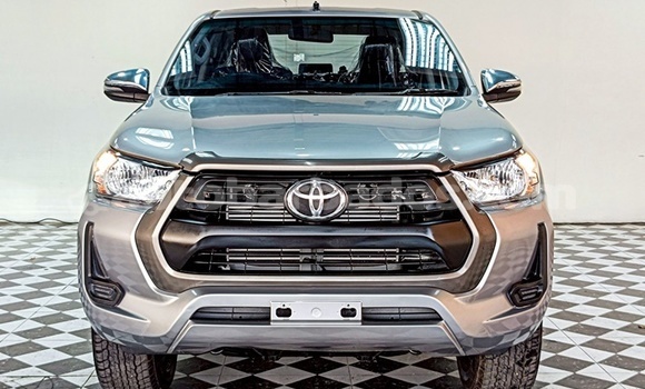 Buy Used Toyota Hilux Silver Car in Bridgetown in Barbados Buy Used Toyota Hilux Silver Car in Bridgetown in Barbados