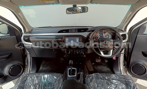 Buy Used Toyota Hilux Silver Car in Bridgetown in Barbados Buy Used Toyota Hilux Silver Car in Bridgetown in Barbados
