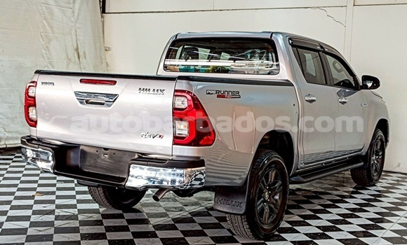 Buy Used Toyota Hilux Silver Car in Bridgetown in Barbados Buy Used Toyota Hilux Silver Car in Bridgetown in Barbados