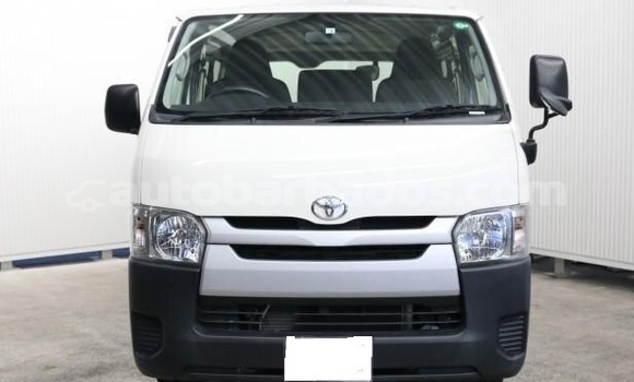 Buy Used Toyota Hiace White Car in Bridgetown in Barbados