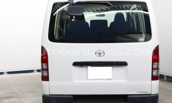 Buy Used Toyota Hiace White Car in Bridgetown in Barbados Buy Used Toyota Hiace White Car in Bridgetown in Barbados