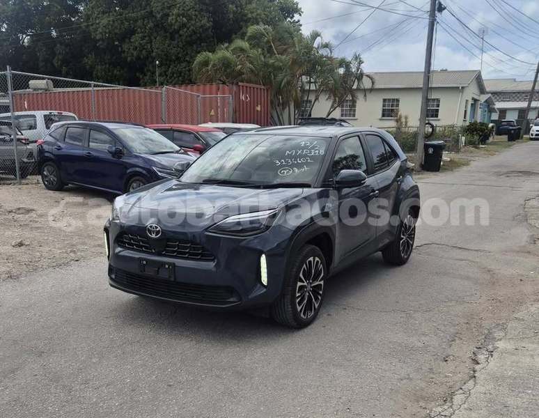 Big with watermark toyota yaris barbados bridgetown 4805