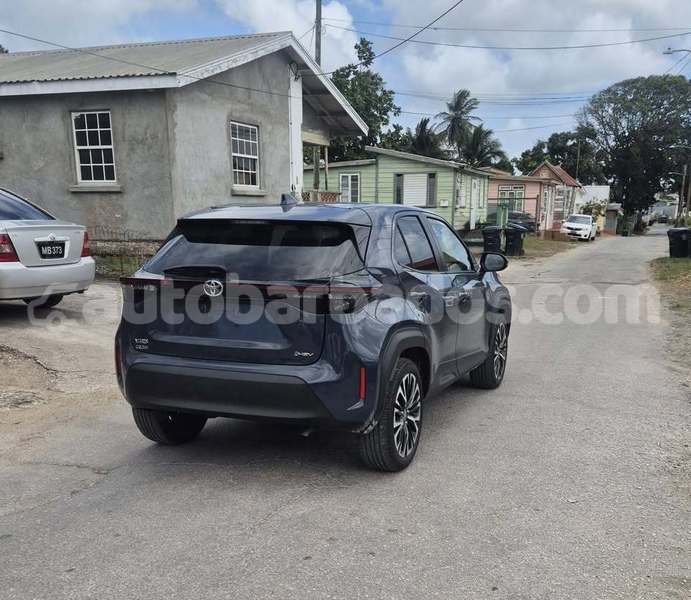 Big with watermark toyota yaris barbados bridgetown 4805