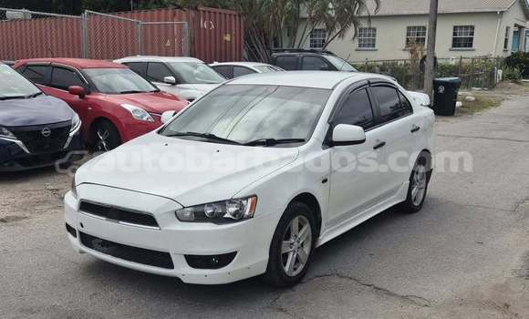 Buy Used Mitsubishi Lancer White Car in Bridgetown in Barbados Buy Used Mitsubishi Lancer White Car in Bridgetown in Barbados