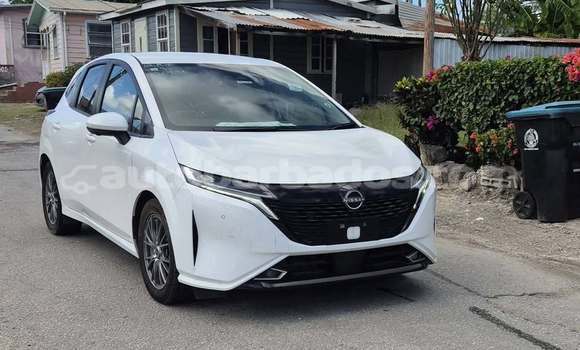 Buy Used Nissan Auster White Car in Bridgetown in Barbados Buy Used Nissan Auster White Car in Bridgetown in Barbados