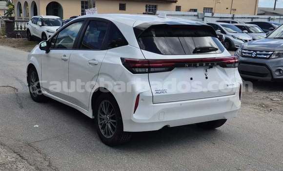 Buy Used Nissan Auster White Car in Bridgetown in Barbados Buy Used Nissan Auster White Car in Bridgetown in Barbados