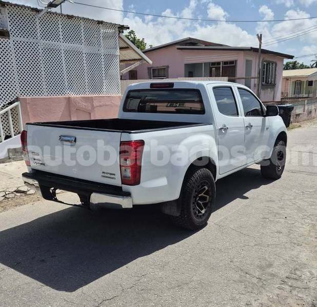 Big with watermark isuzu d max barbados bridgetown 4817