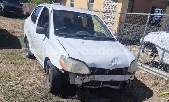 Buy Used Toyota Yaris White Car in Bridgetown in Barbados Buy Used Toyota Yaris White Car in Bridgetown in Barbados