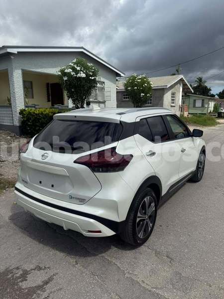 Big with watermark nissan kix barbados bridgetown 4832