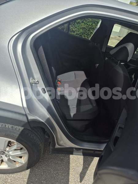 Big with watermark toyota yaris barbados bridgetown 4833