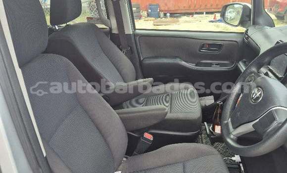 Buy Used Toyota Voxy Other Car in Bridgetown in Barbados Buy Used Toyota Voxy Other Car in Bridgetown in Barbados