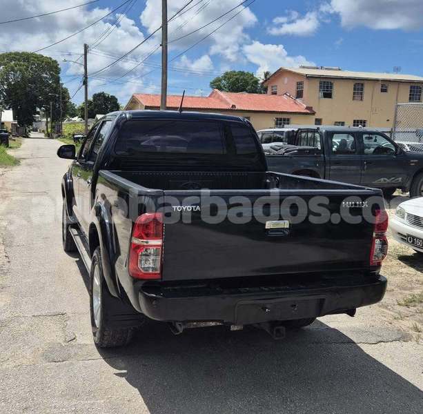 Big with watermark toyota hilux barbados bridgetown 4843