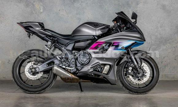 Buy Used Yamaha YZF Black Bike in Bridgetown in Barbados