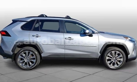 Buy Used Toyota RAV4 Silver Car in Bridgetown in Barbados Buy Used Toyota RAV4 Silver Car in Bridgetown in Barbados