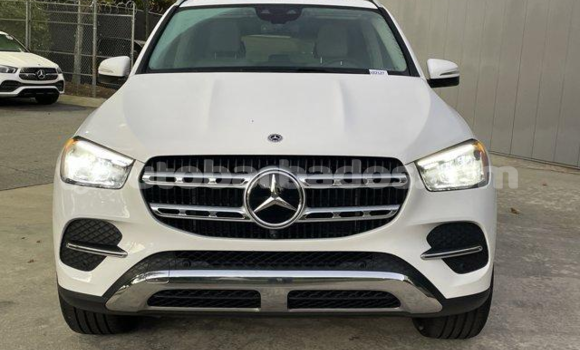 Buy Used Mercedes-Benz GLE White Car in Crab Hill in Barbados