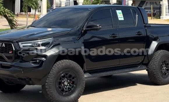 Buy Used Toyota Hilux White Car in Bridgetown in Barbados Buy Used Toyota Hilux White Car in Bridgetown in Barbados
