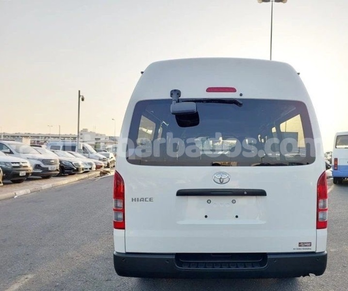 Big with watermark toyota hiace barbados bridgetown 4871