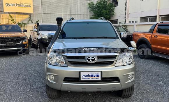 Buy Import Toyota Fortuner Beige Car in Bridgetown in Barbados Buy Import Toyota Fortuner Beige Car in Bridgetown in Barbados
