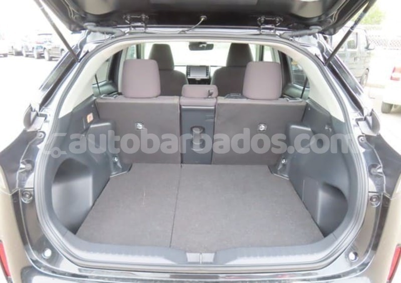 Big with watermark toyota yaris barbados bridgetown 4882