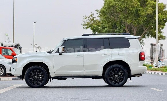 Buy Used Toyota Land Cruiser Prado White Car in Import - Dubai in Barbados Buy Used Toyota Land Cruiser Prado White Car in Import - Dubai in Barbados