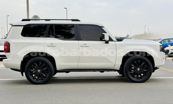 Buy Used Toyota Land Cruiser Prado White Car in Import - Dubai in Barbados Buy Used Toyota Land Cruiser Prado White Car in Import - Dubai in Barbados