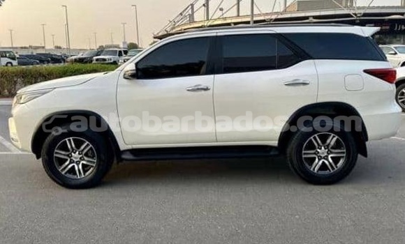Buy Used Toyota Fortuner White Car in Bridgetown in Barbados Buy Used Toyota Fortuner White Car in Bridgetown in Barbados