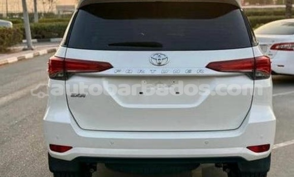 Buy Used Toyota Fortuner White Car in Bridgetown in Barbados Buy Used Toyota Fortuner White Car in Bridgetown in Barbados
