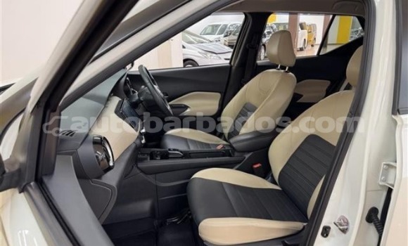 Buy Used Nissan Kix White Car in Bridgetown in Barbados Buy Used Nissan Kix White Car in Bridgetown in Barbados