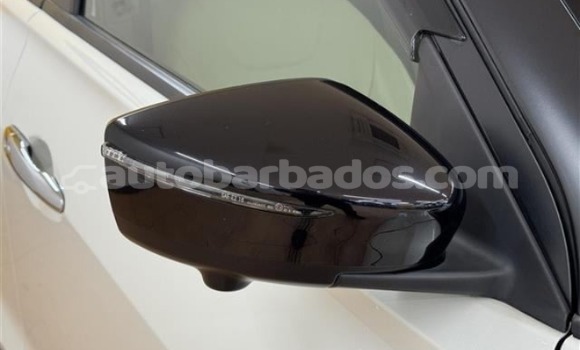 Buy Used Nissan Kix White Car in Bridgetown in Barbados Buy Used Nissan Kix White Car in Bridgetown in Barbados