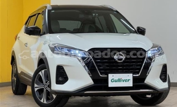 Buy Used Nissan Kix White Car in Bridgetown in Barbados Buy Used Nissan Kix White Car in Bridgetown in Barbados