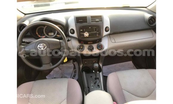 Buy Import Toyota HiAce Other Truck in Import - Dubai in Barbados Buy Import Toyota HiAce Other Truck in Import - Dubai in Barbados