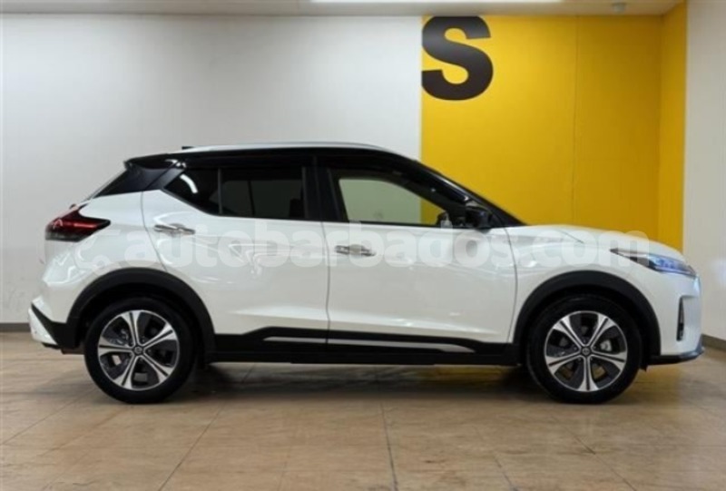 Big with watermark nissan kix barbados bridgetown 4894