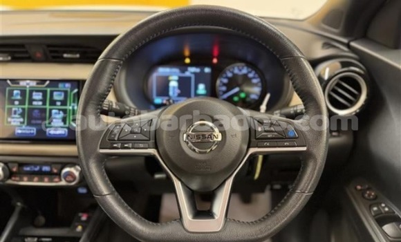 Buy Used Nissan Kix White Car in Bridgetown in Barbados Buy Used Nissan Kix White Car in Bridgetown in Barbados
